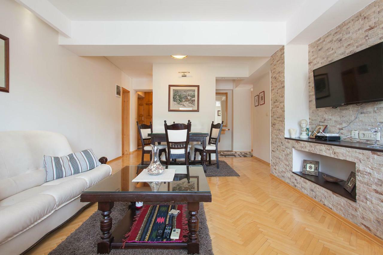 White Apartment Scopia Exterior foto